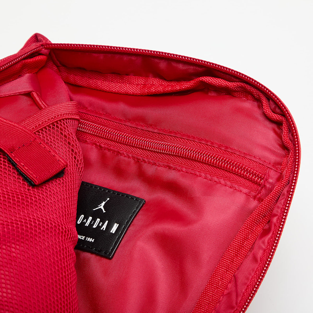 [MA0957-R78] ADULT AIR JORDAN JAM COLLECTORS CROSSBODY BAG