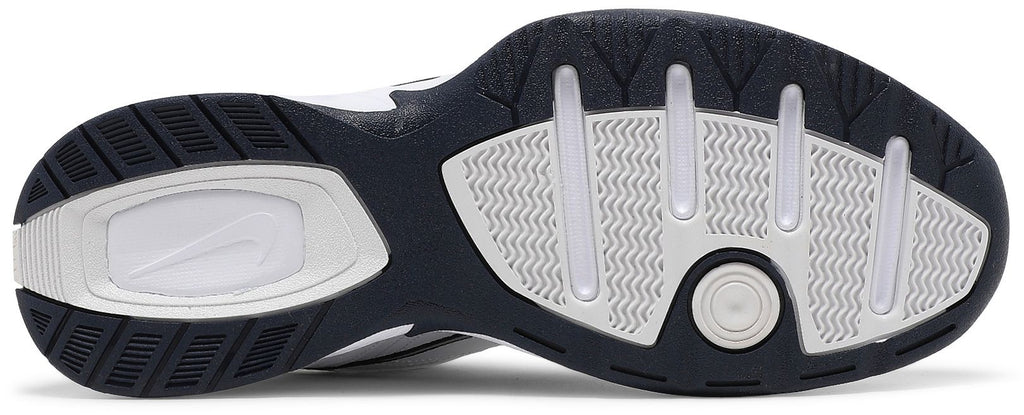 [415445-102] MENS NIKE AIR MONARCH IV