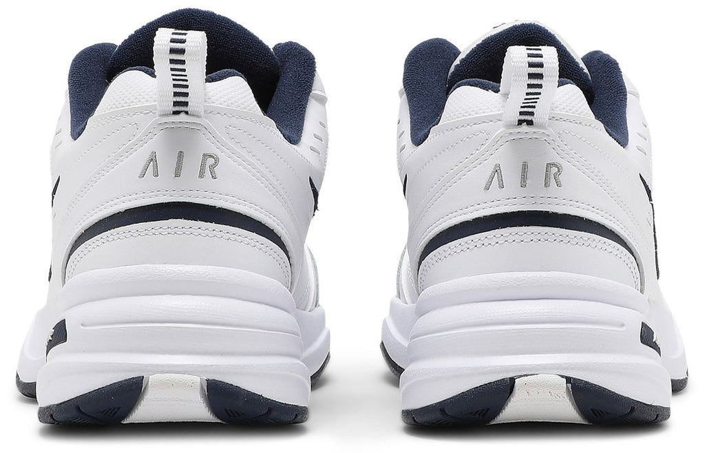[415445-102] MENS NIKE AIR MONARCH IV