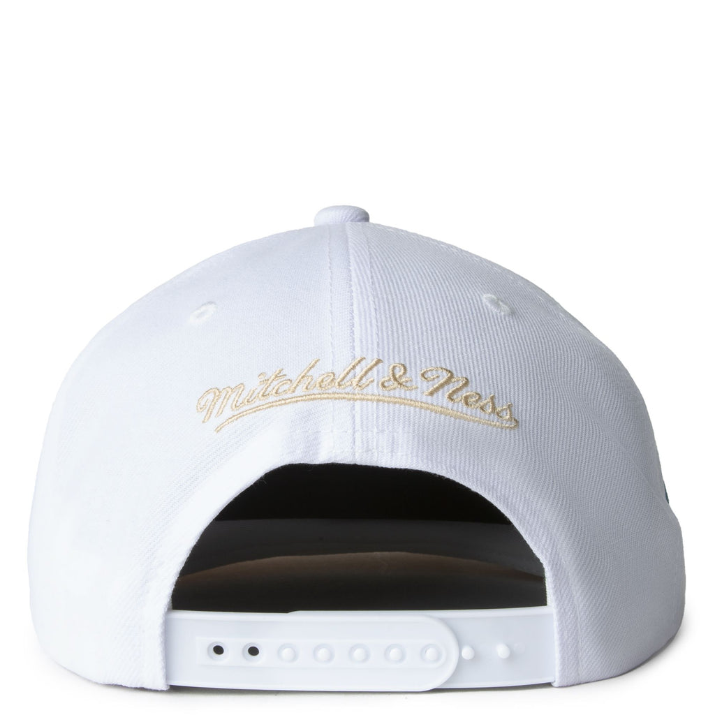 MENS MITCHELL & NESS NHL WINTER WHITE SNAPBACK VNTG SHARKS - WHITE