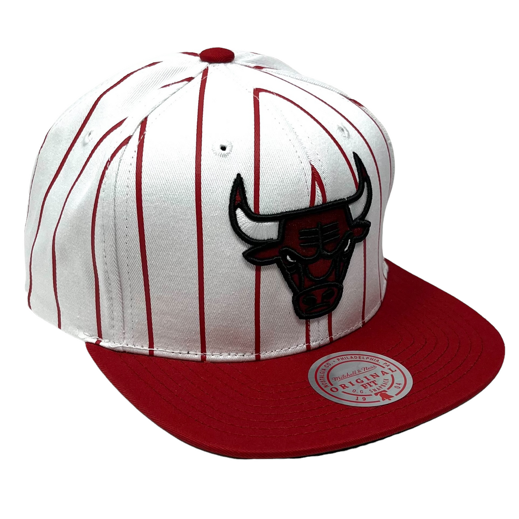 MENS MITCHELL & NESS NBA RETRO PINSTRIPE SNAPBACK BULLS - WHITE