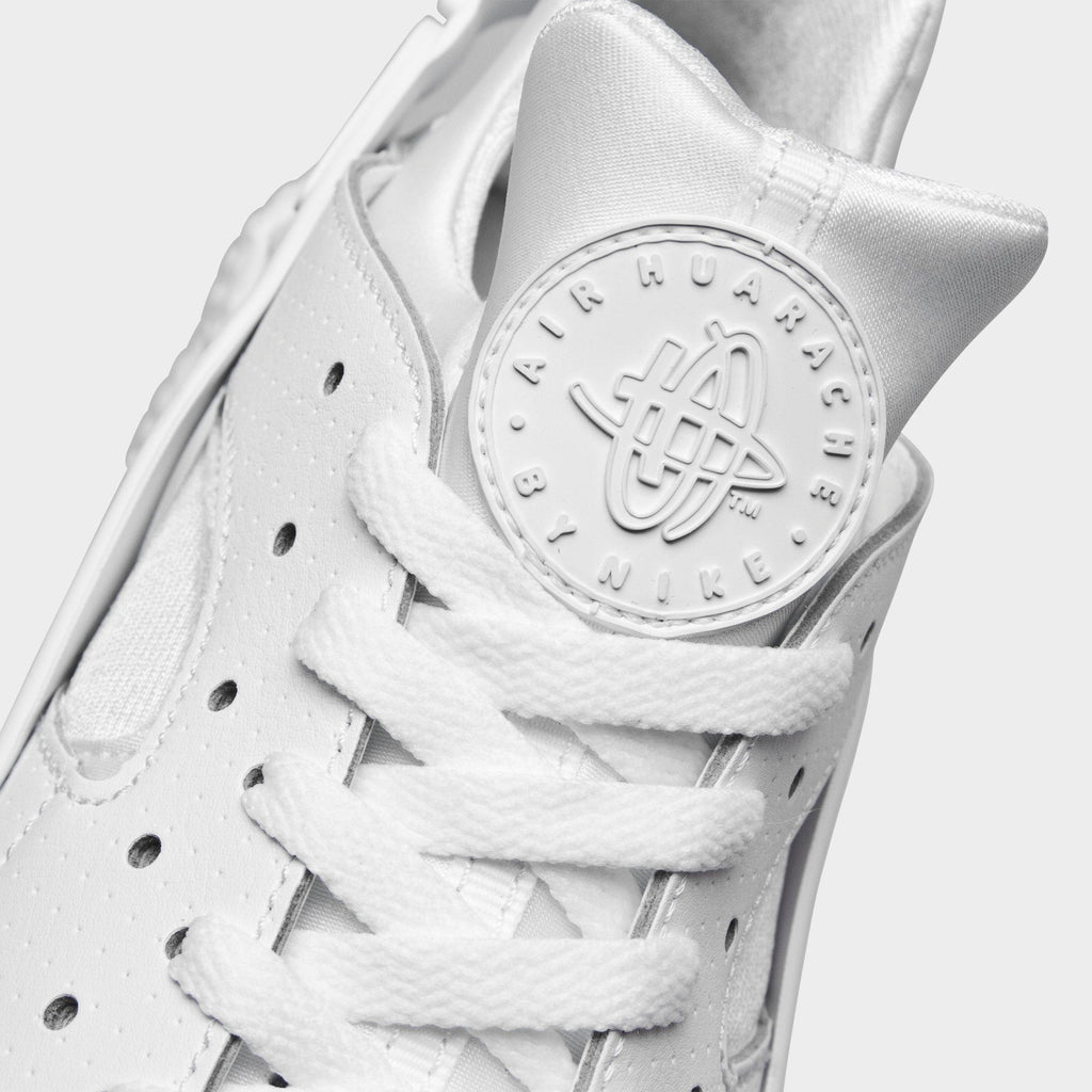 [318429-111] MENS NIKE AIR HUARACHE WHITE PLATINUM