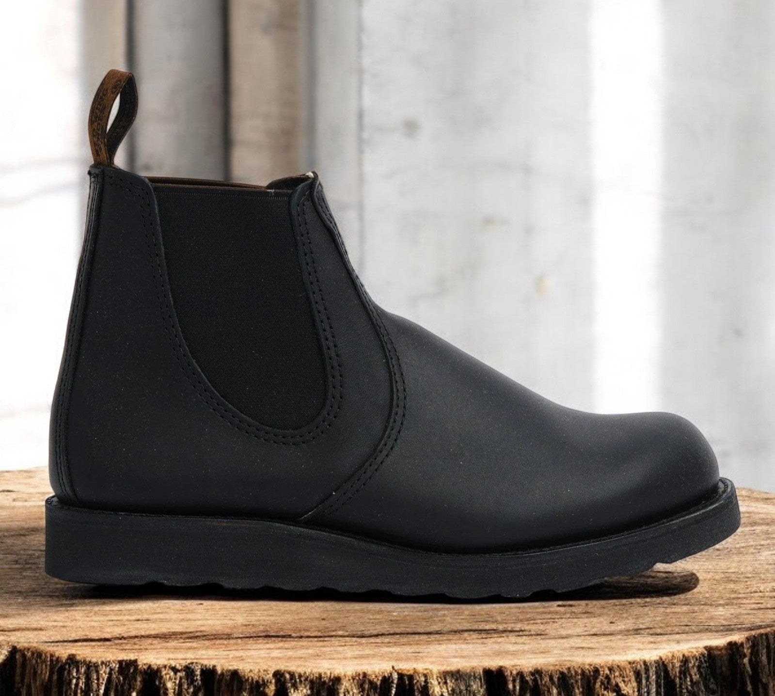 [3194-WIDE] MENS RED WING CLASSIC CHELSEA (WIDE 2E WIDTH)