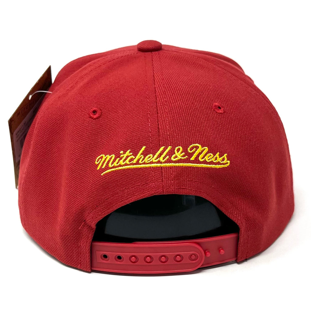 MENS MITCHELL & NESS NBA FRONT FACE SNAPBACK HWC HAWKS - RED