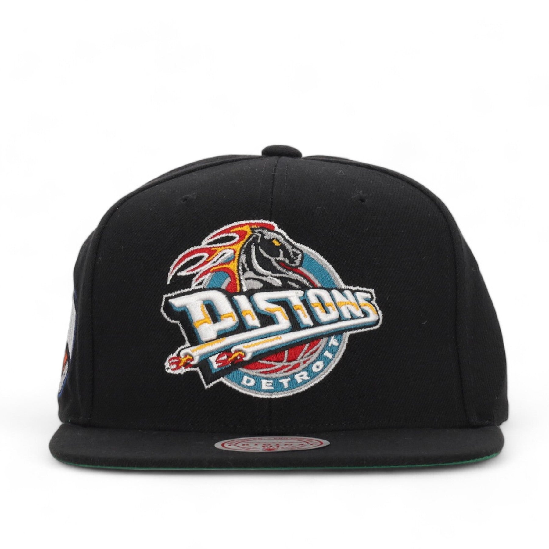 MENS MITCHELL & NESS NBA CONFERENCE PATCH SNAPBACK HWC PISTONS - BLACK