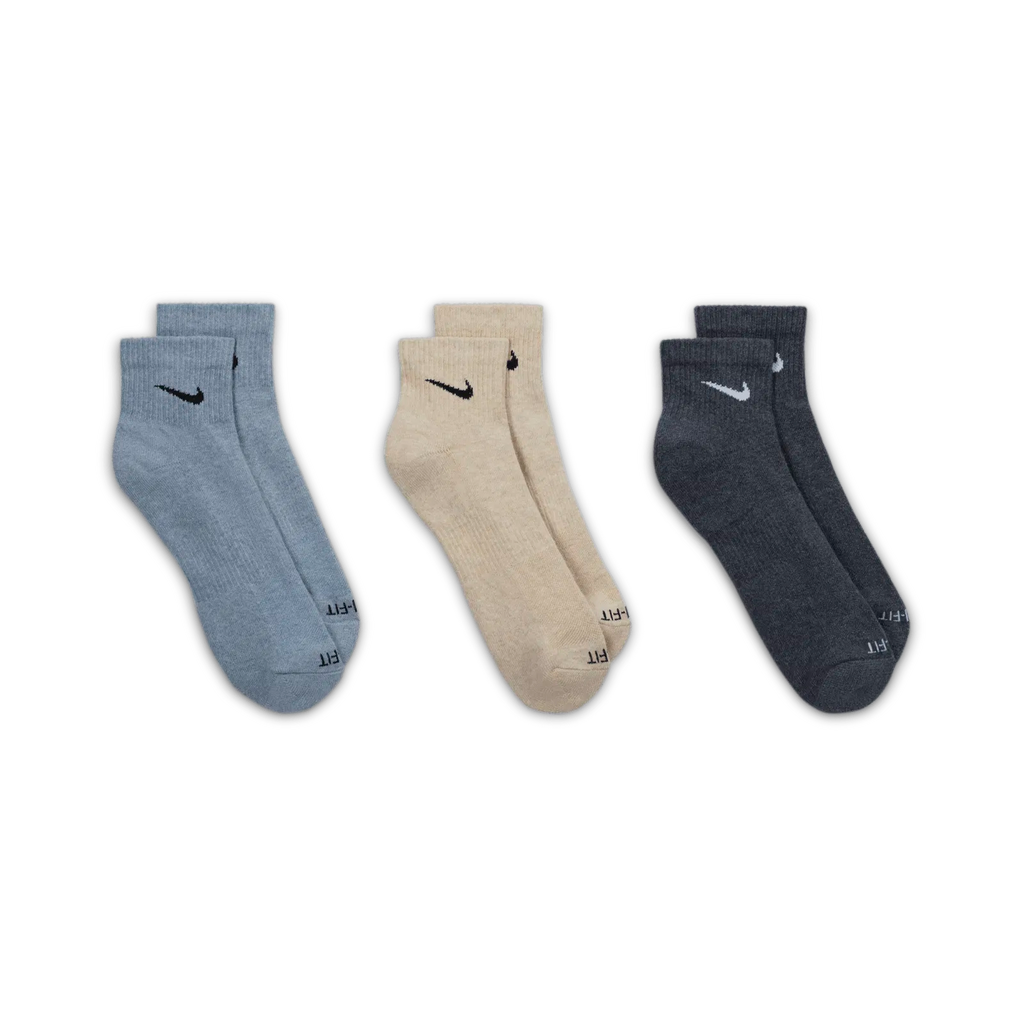 [SX6890-901] MENS NIKE 3 PACK DRI-FIT PLUS QUARTER SOCKS