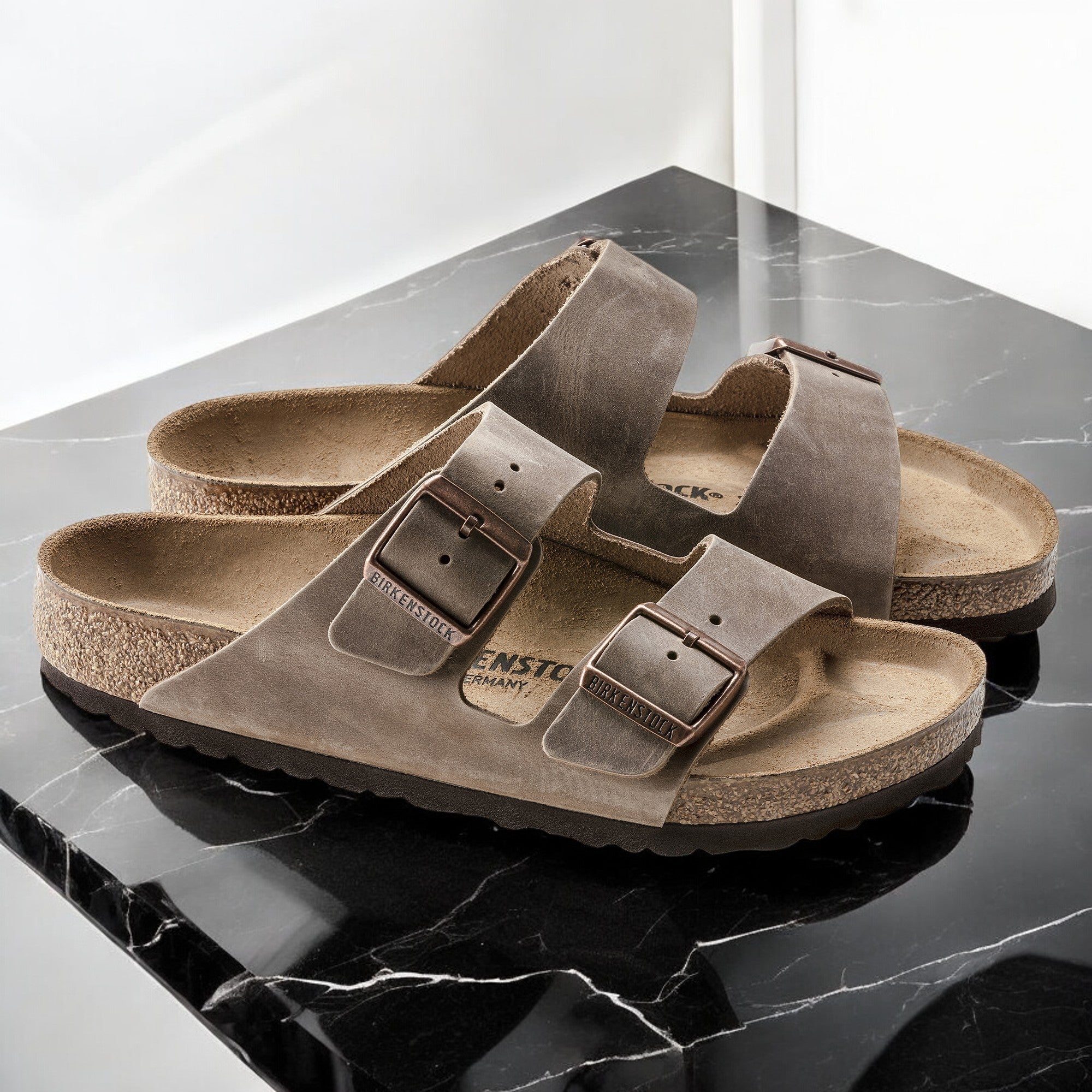 [0352201] Mens Birkenstock ARIZONA (REGULAR WIDTH)