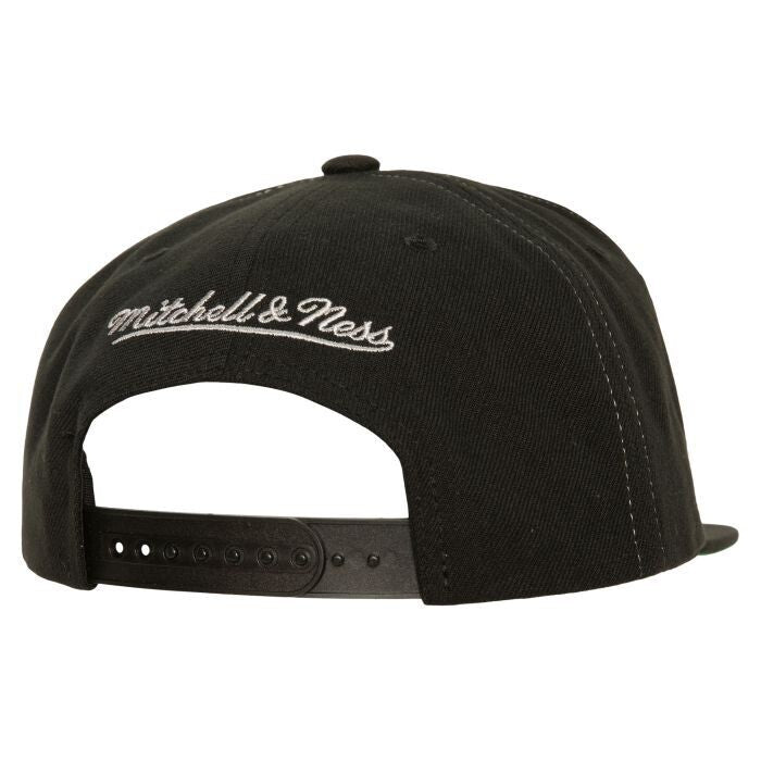 MENS MITCHELL & NESS NHL VARSITY BUST SNAPBACK VNTG KINGS - BLACK