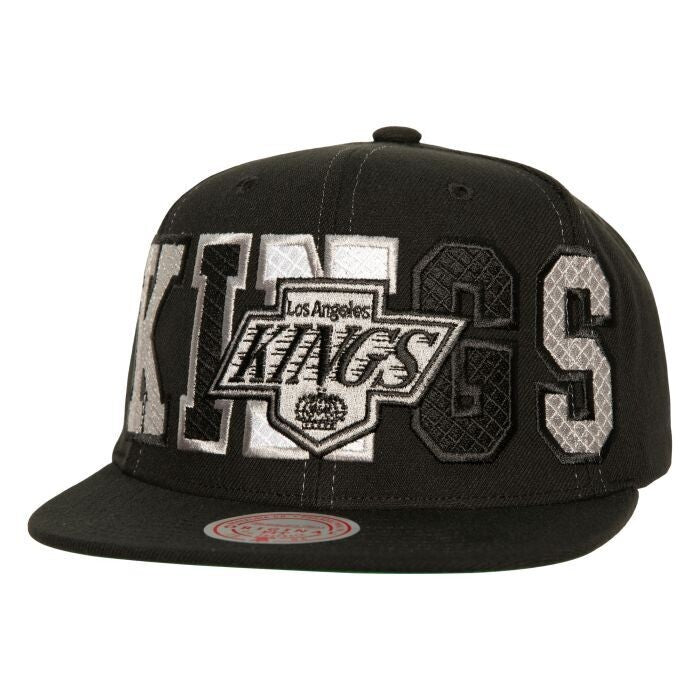 MENS MITCHELL & NESS NHL VARSITY BUST SNAPBACK VNTG KINGS - BLACK