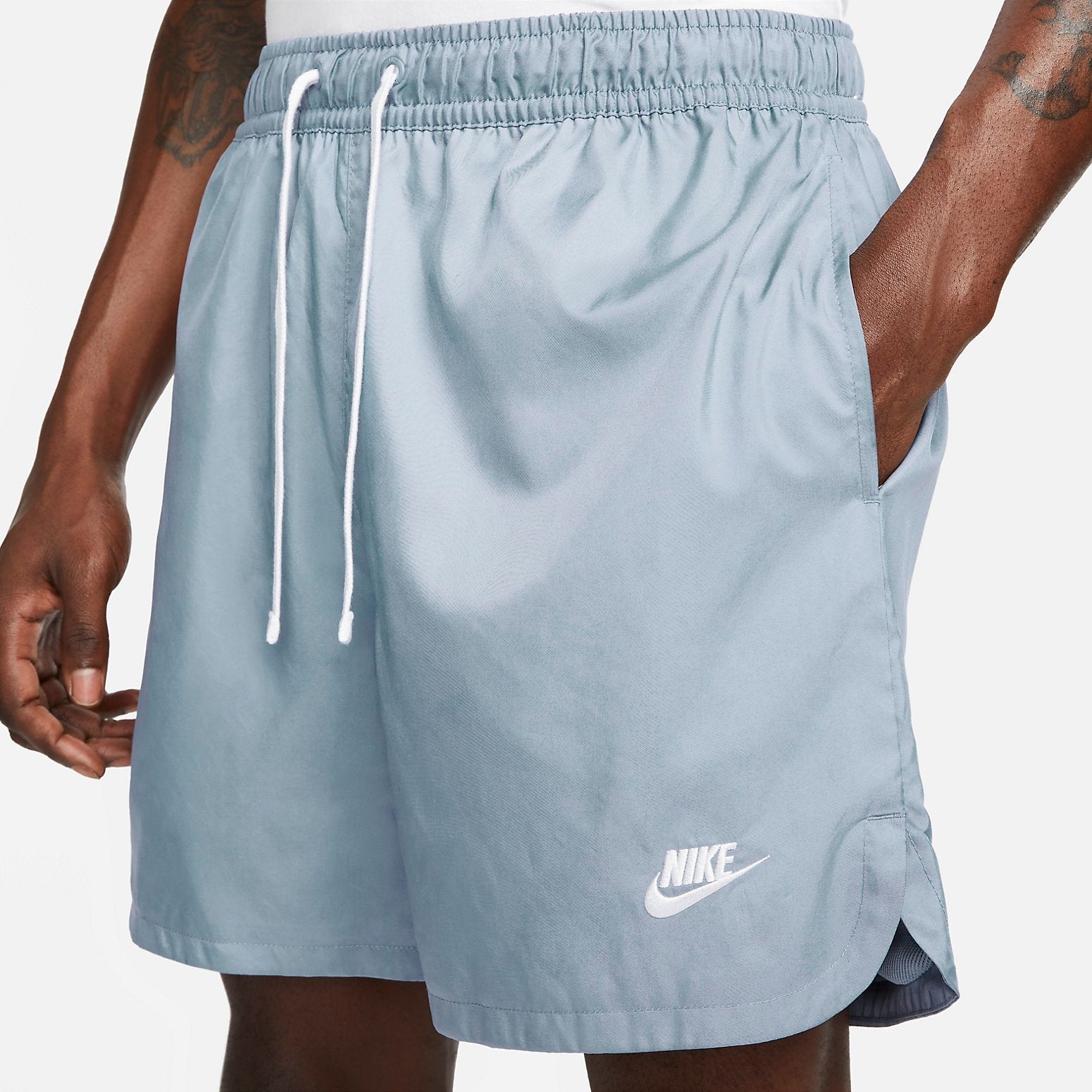 [DM6829-493] MENS NIKE SPORTSWEAR CLUB WOVEN LINED FLOW SHORTS