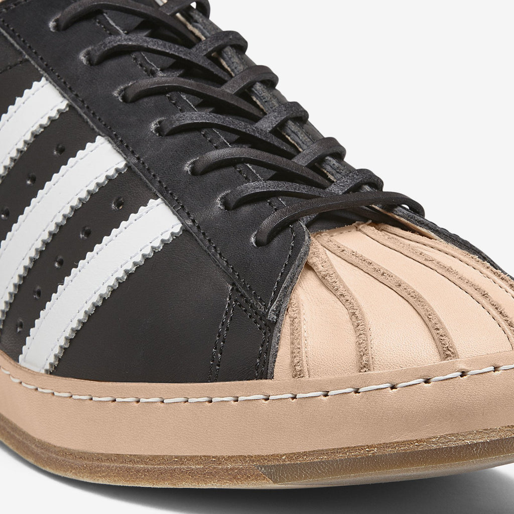 [CJ5744] Mens Adidas SUPERSTAR 'HENDER SCHEME BLACK WHITE'