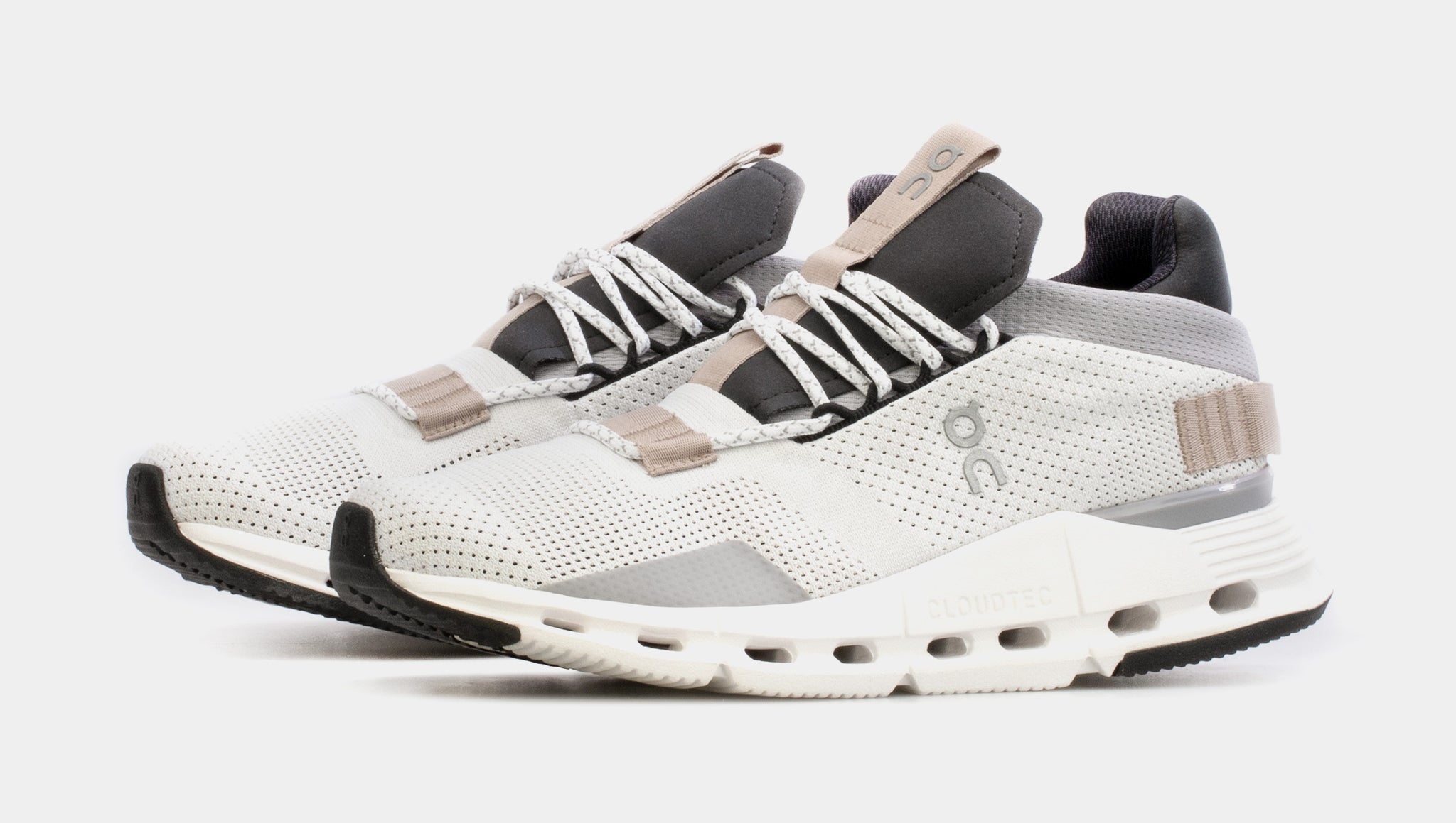 [26.98488] Womens On Running RUNNING CLOUDNOVA 'WHITE SAND (WOMEN'S)'