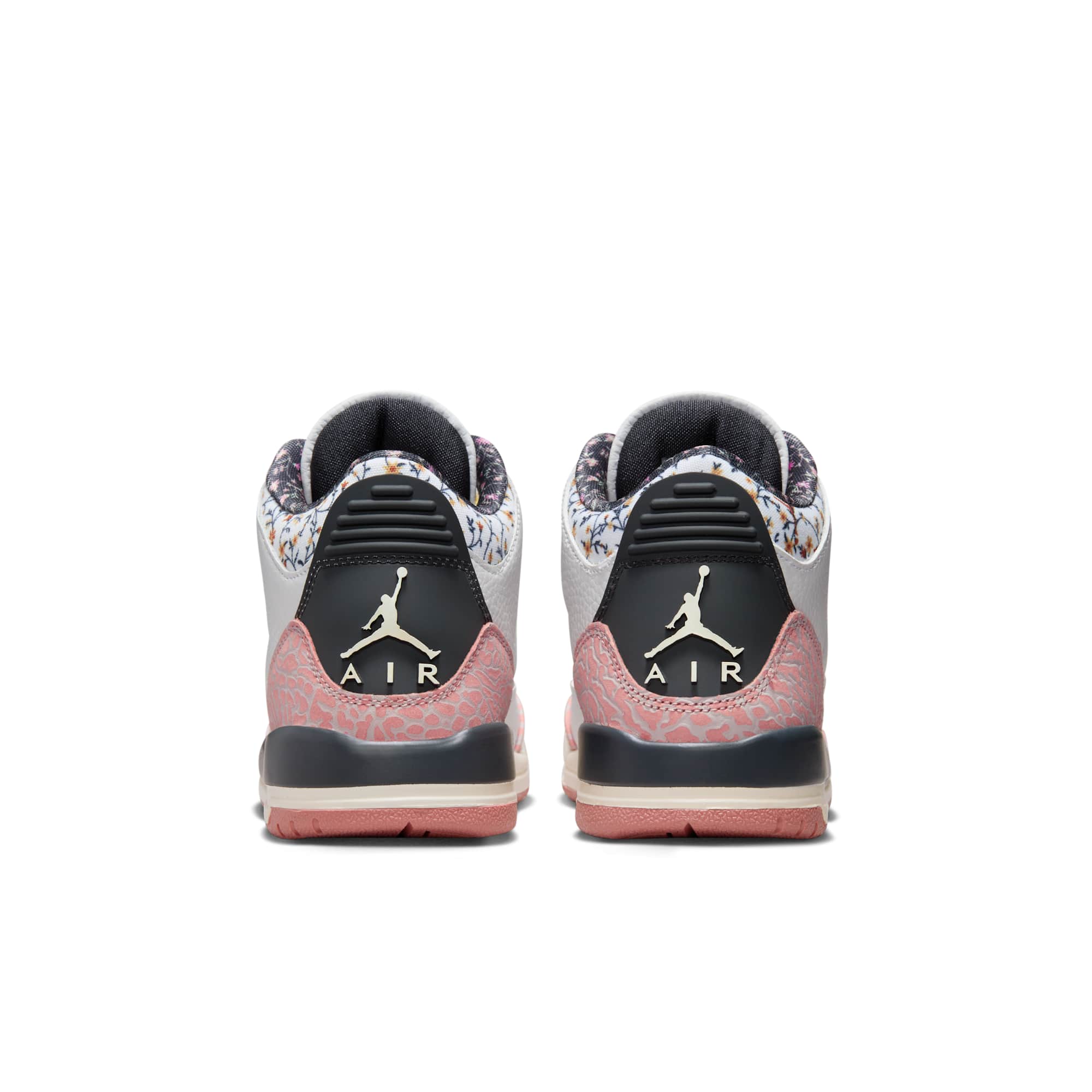 [441140-100] Grade School Air Jordan Retro 3