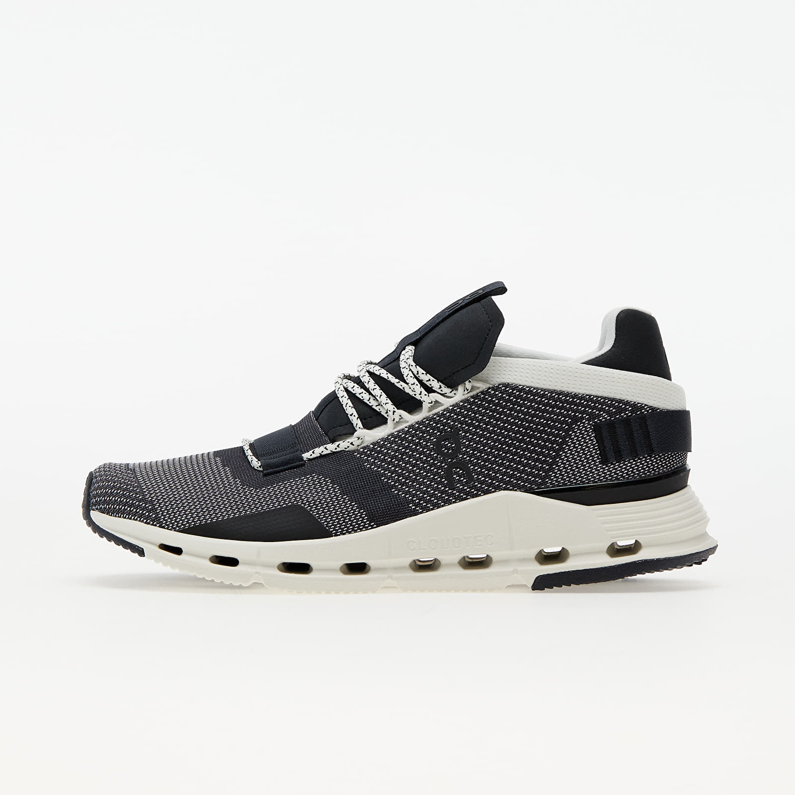 [26.99677] Womens On Running RUNNING CLOUDNOVA 'BLACK WHITE (WOMEN'S)'