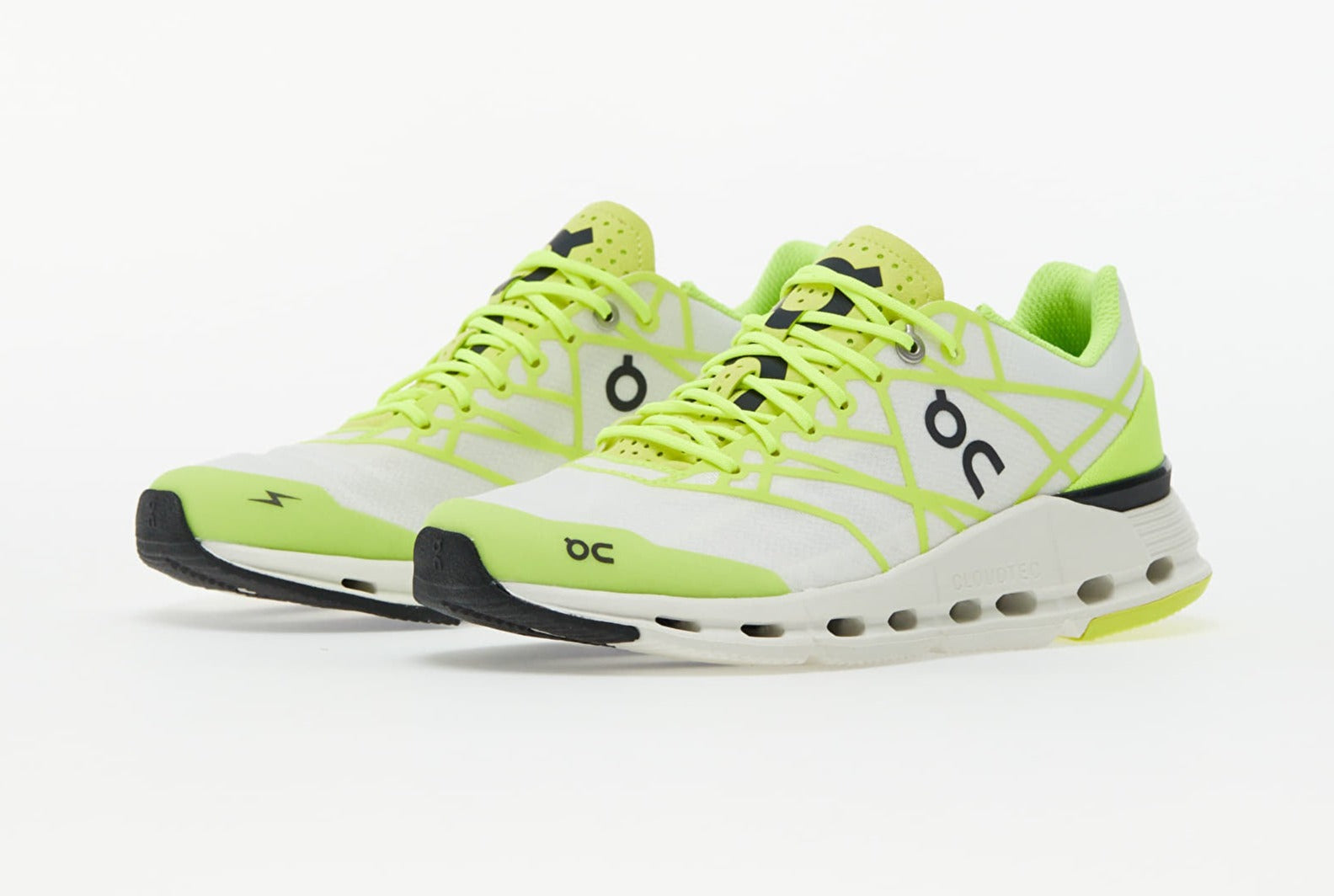 [26.99093] Womens On Running RUNNING CLOUDNOVA 'NEON WHITE (WOMEN'S)''