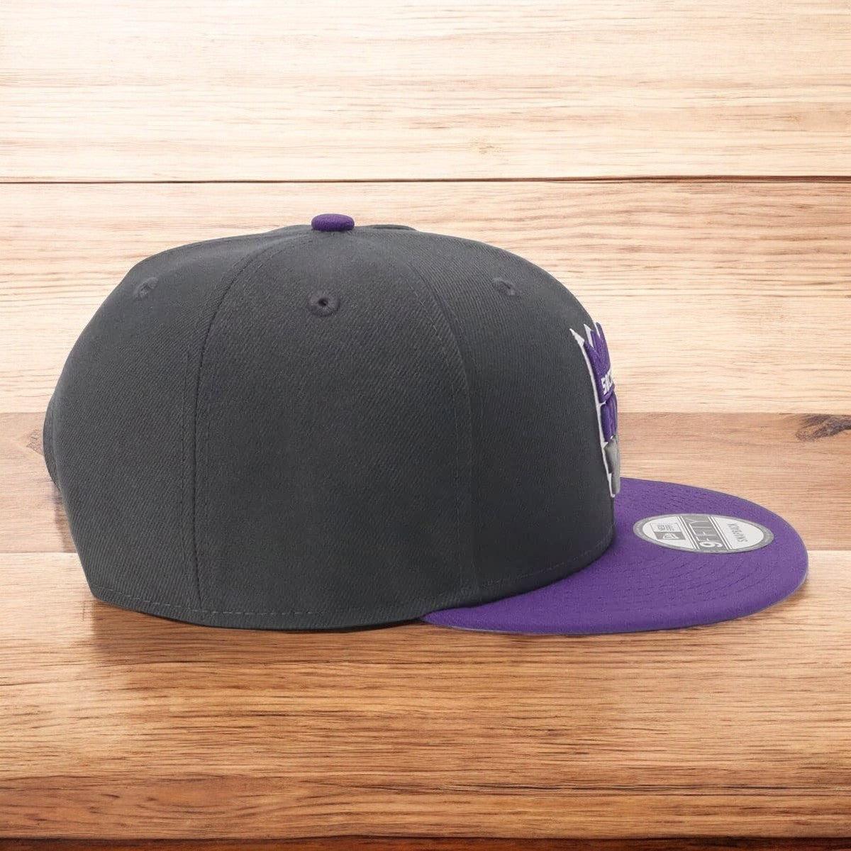 [70558222] MENS NEW ERA NBA SACRAMENTO KINGS 950 2TONE SNAPBACK