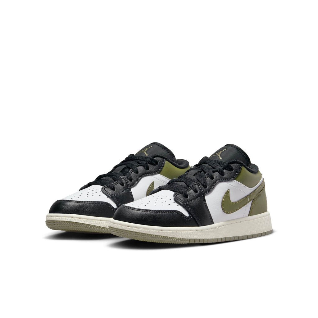 [553560-092] GRADE SCHOOL AIR JORDAN RETRO 1 LOW