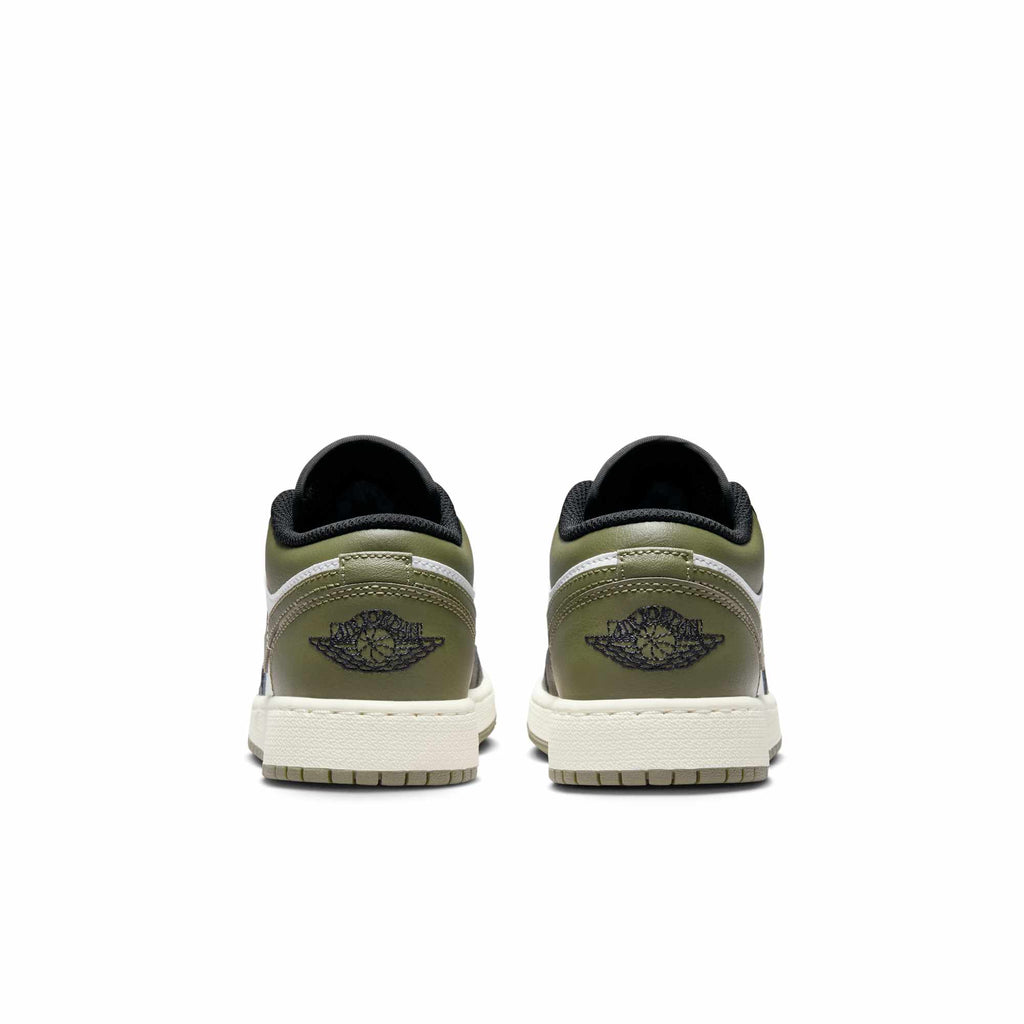 [553560-092] GRADE SCHOOL AIR JORDAN RETRO 1 LOW