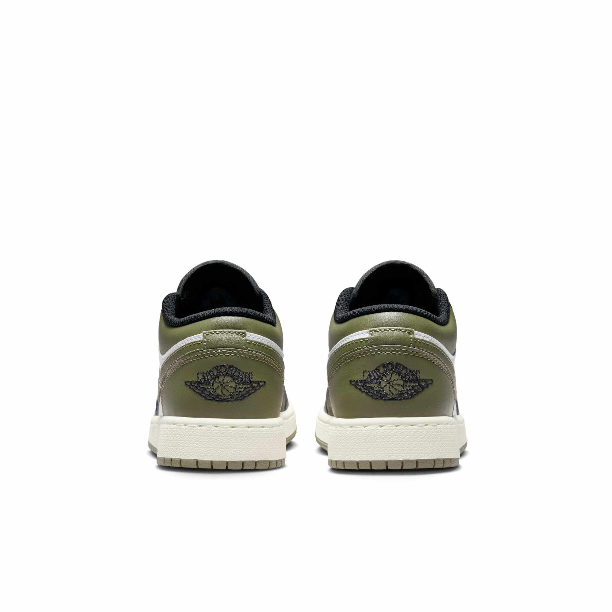 [553560-092] GRADE SCHOOL AIR JORDAN RETRO 1 LOW