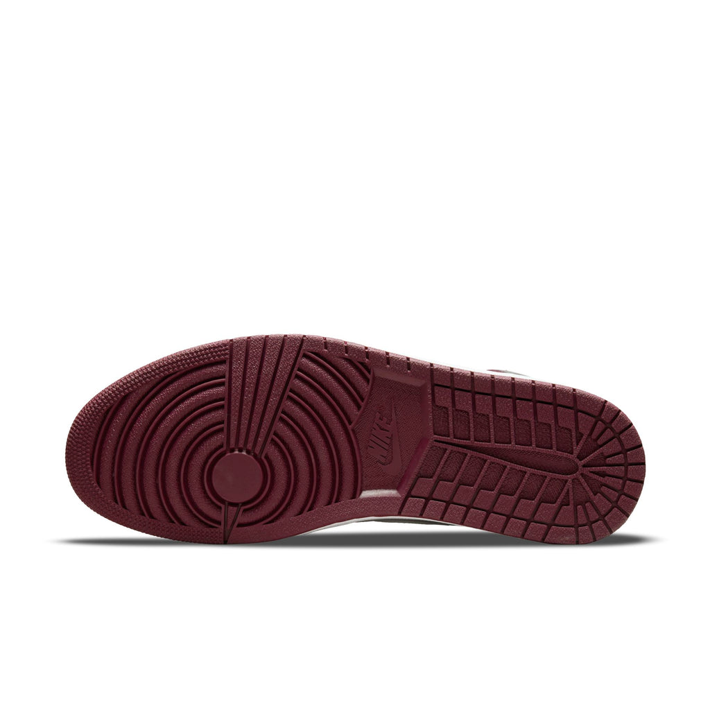 [555088-611] Mens Air Jordan Retro 1 High OG 'Bordeaux'
