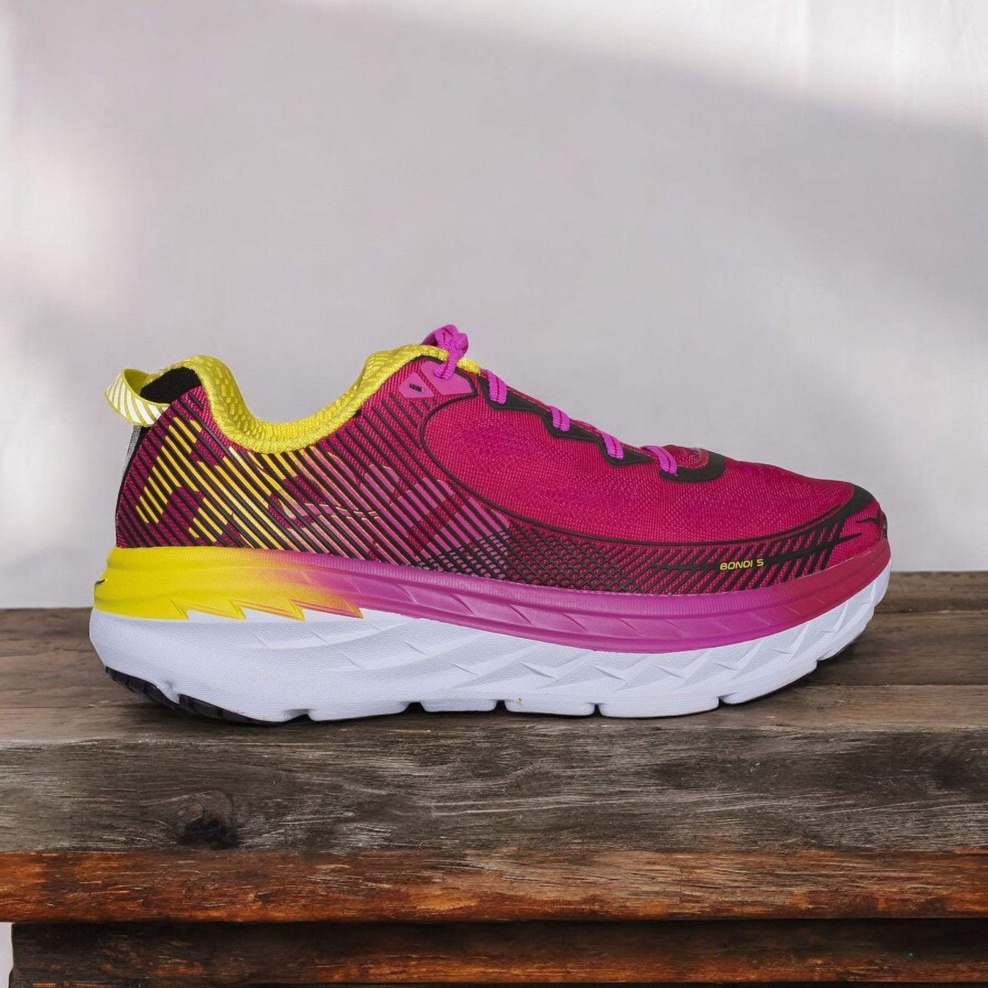 [1014759-VPBY] Womens Hoka Bondi 5