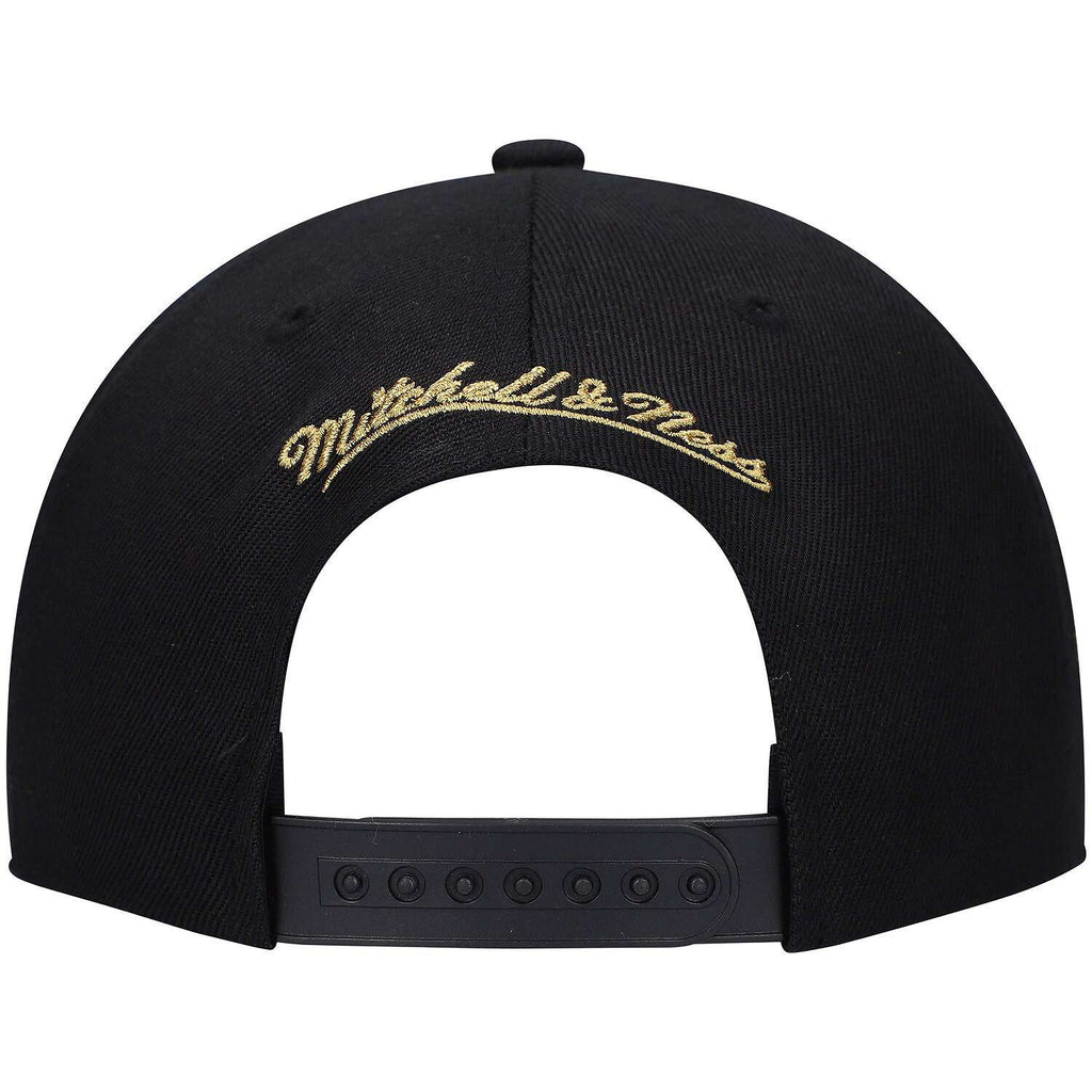 MENS MITCHELL & NESS NBA 75TH GOLD SNAPBACK BULLS - BLACK