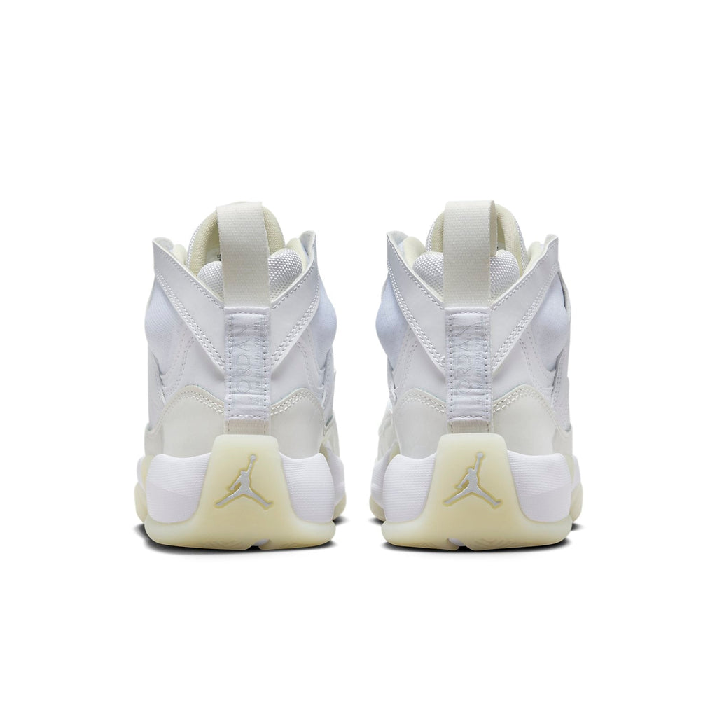 [DR9631-100] WOMENS AIR JORDAN JUMPMAN TWO TREY 'WHITE SAIL'