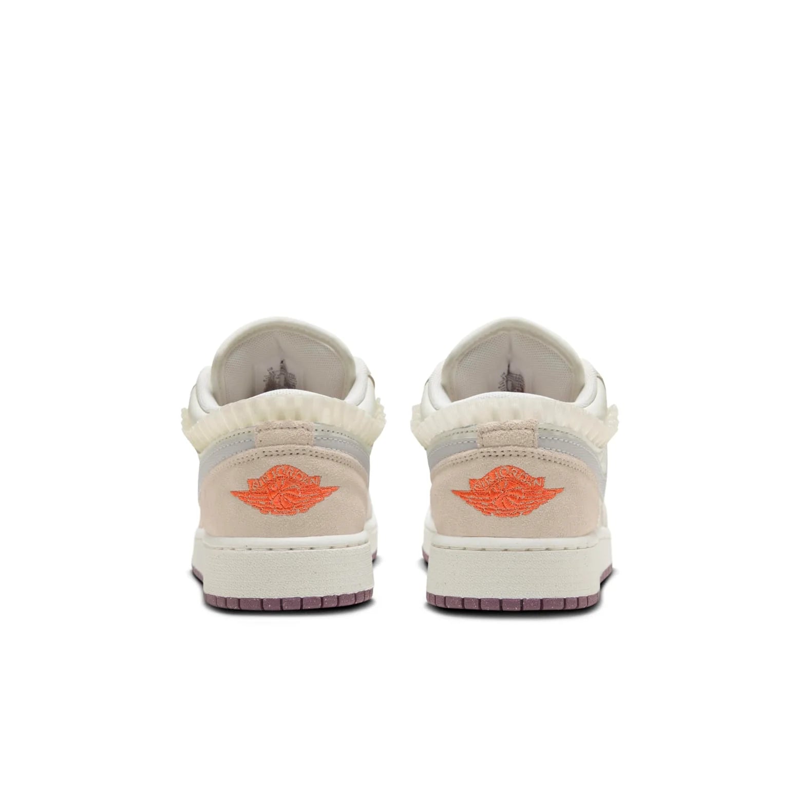 [FQ8094-100] GRADE SCHOOL AIR JORDAN RETRO 1 LOW ALT SE 'SAIL LEGEND LIGHT BROWN'