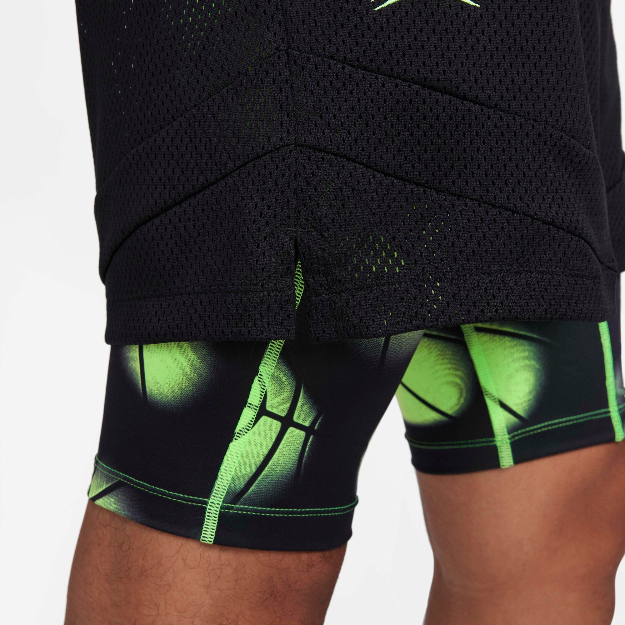 [FQ1022-010] MENS NIKE SIGNATURE JA MORANT DRI-FIT 2-IN-1 4" BASKETBALL SHORTS
