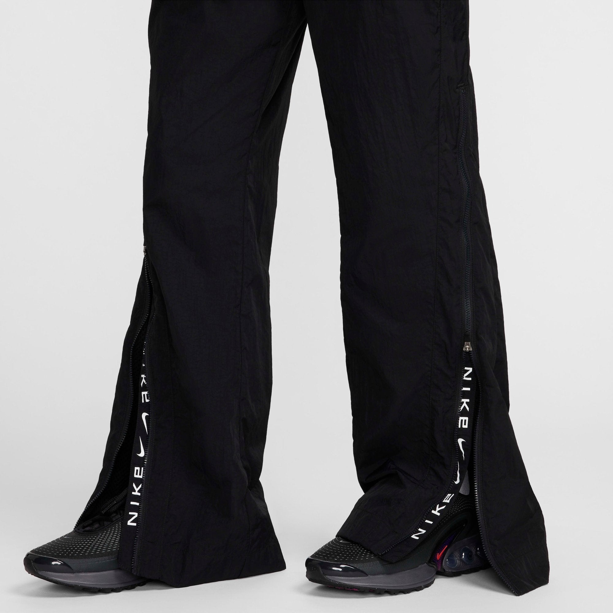 [FV7544-010] WOMENS NIKE NSW COLLECTION WOVEN TROUSER