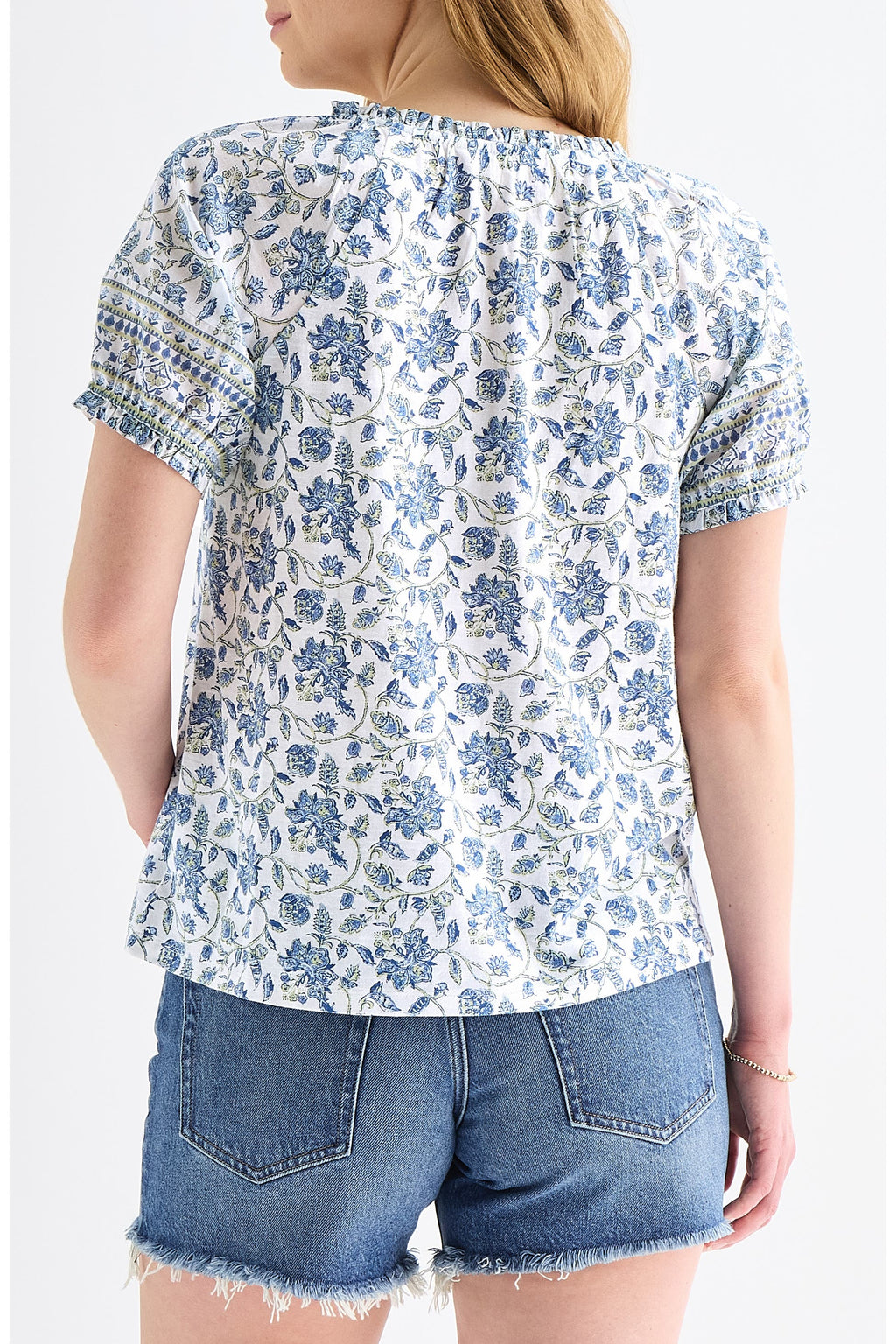 [159549-460] WOMENS LUCKY BRAND SHORT SLEEVE NOTCH NECK - BLUE MULTI