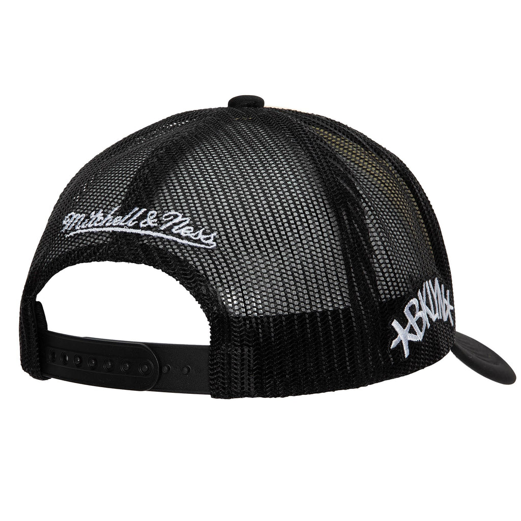 Mens Mitchell & Ness NBA OFF WHITE TRUCKER NETS