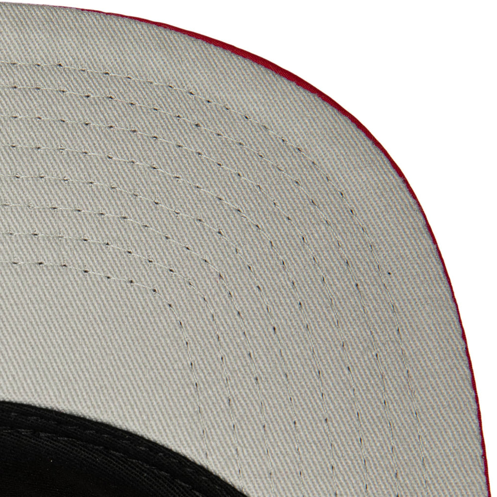 Mens MITCHELL & NESS NBA NYLON SZN DEADSTOCK BULLS