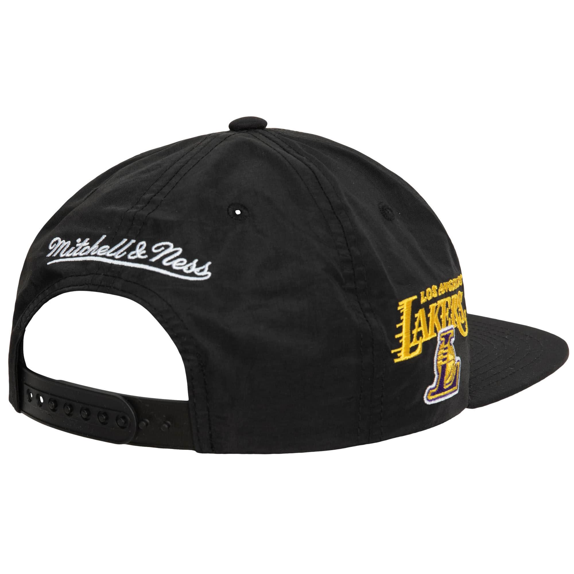 Mens MITCHELL & NESS NBA NYLON SZN DEADSTOCK LAKERS