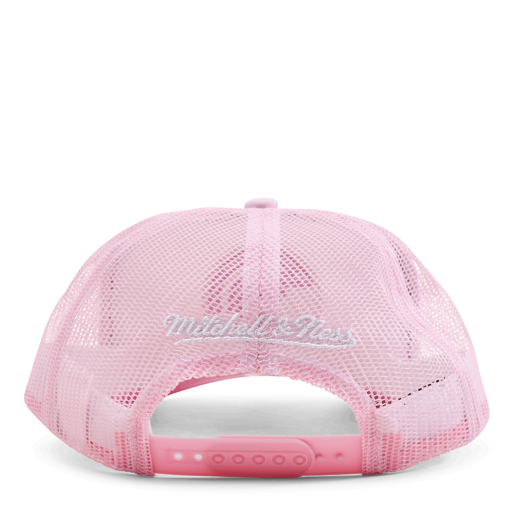 MENS MITCHELL & NESS NBA PASTEL TRUCKER SNAPBACK HWC HAWKS - PINK