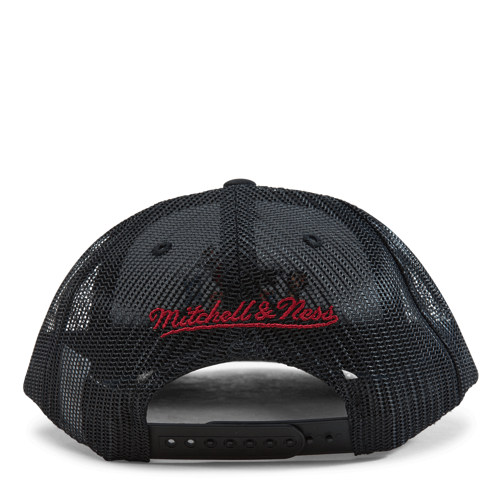 MENS MITCHELL & NESS NBA CHAMPIONSHIP TRUCKER HEAT - BLACK