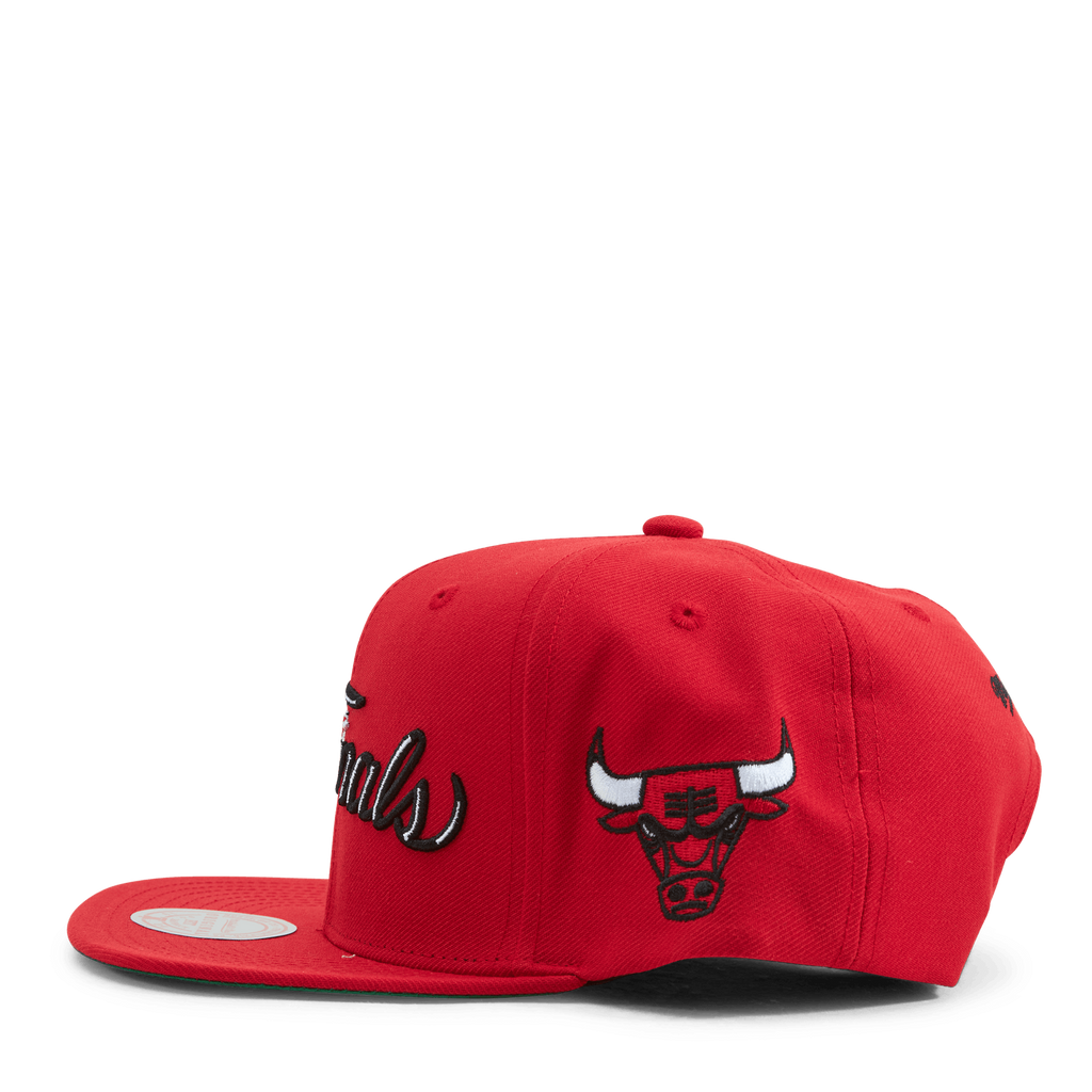 MENS MITCHELL & NESS NBA THE FINALS SNAPBACK BULLS - RED