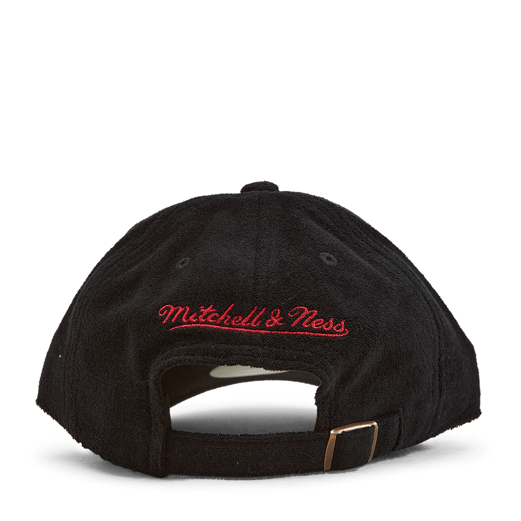 Mens Mitchell & Ness NCAA TERRY CLOTH STRAPBACK UNLV