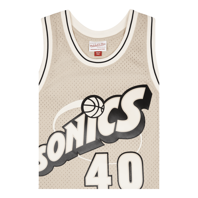 MENS MITCHELL & NESS KHAKI BLACK SWINGMAN JERSEY SUPERSONICS 1995 SHAWN KEMP