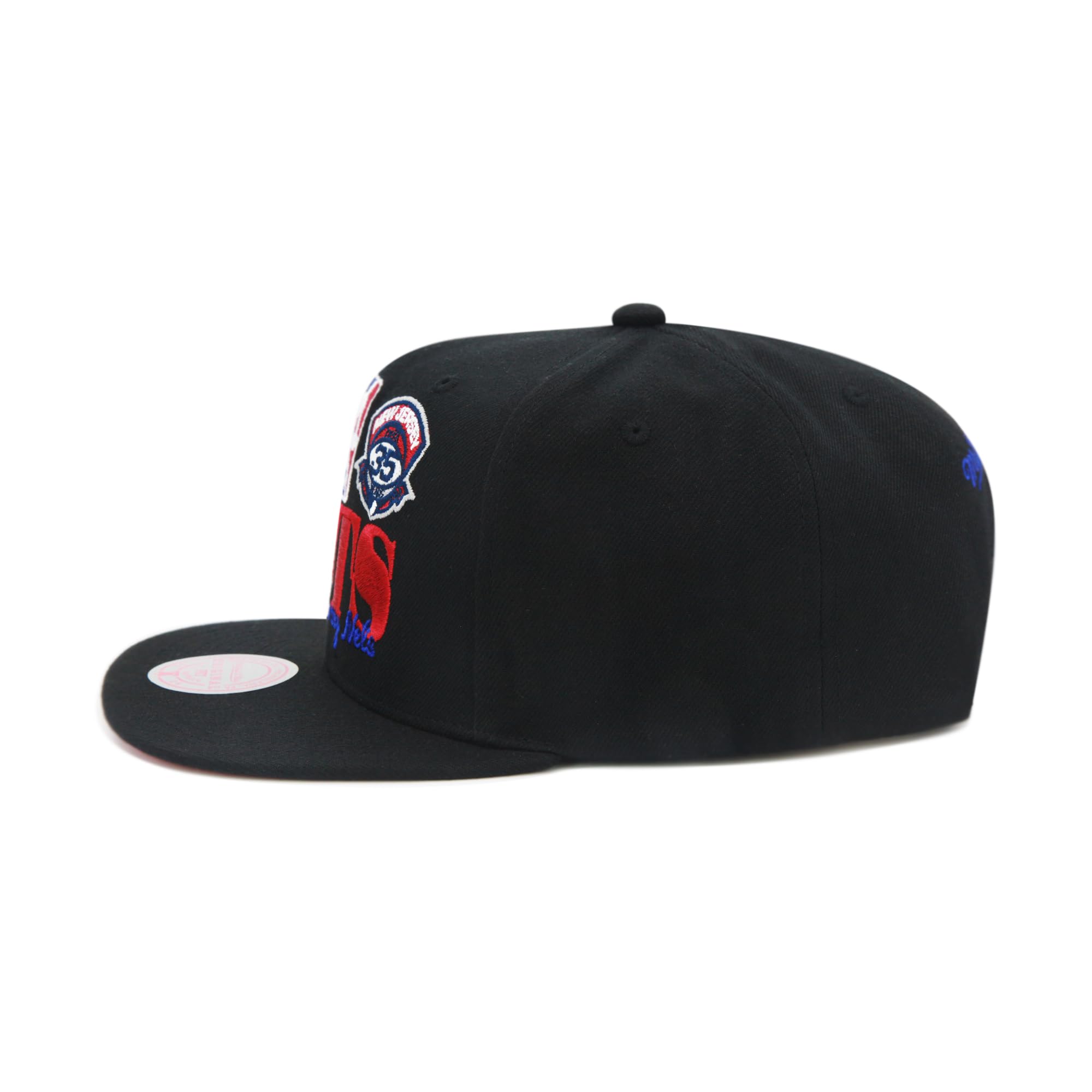 Mens Mitchell & Ness NBA REFRAME RETRO SNAPBACK NETS