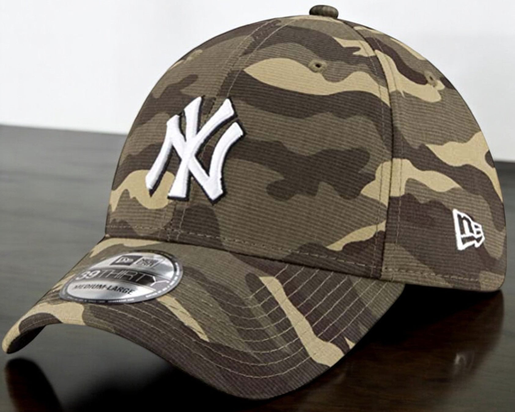 [60069126] Mens New Era MLB NY YANKEES 3930 ARMED FORCES DAY ON FIELD FITTED