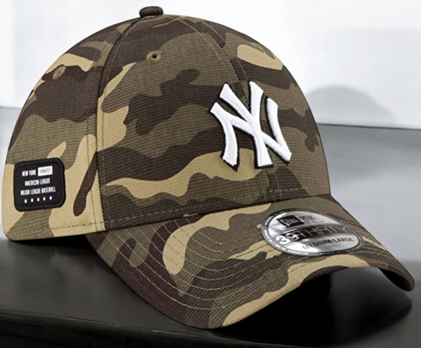 [60069126] Mens New Era MLB NY YANKEES 3930 ARMED FORCES DAY ON FIELD FITTED