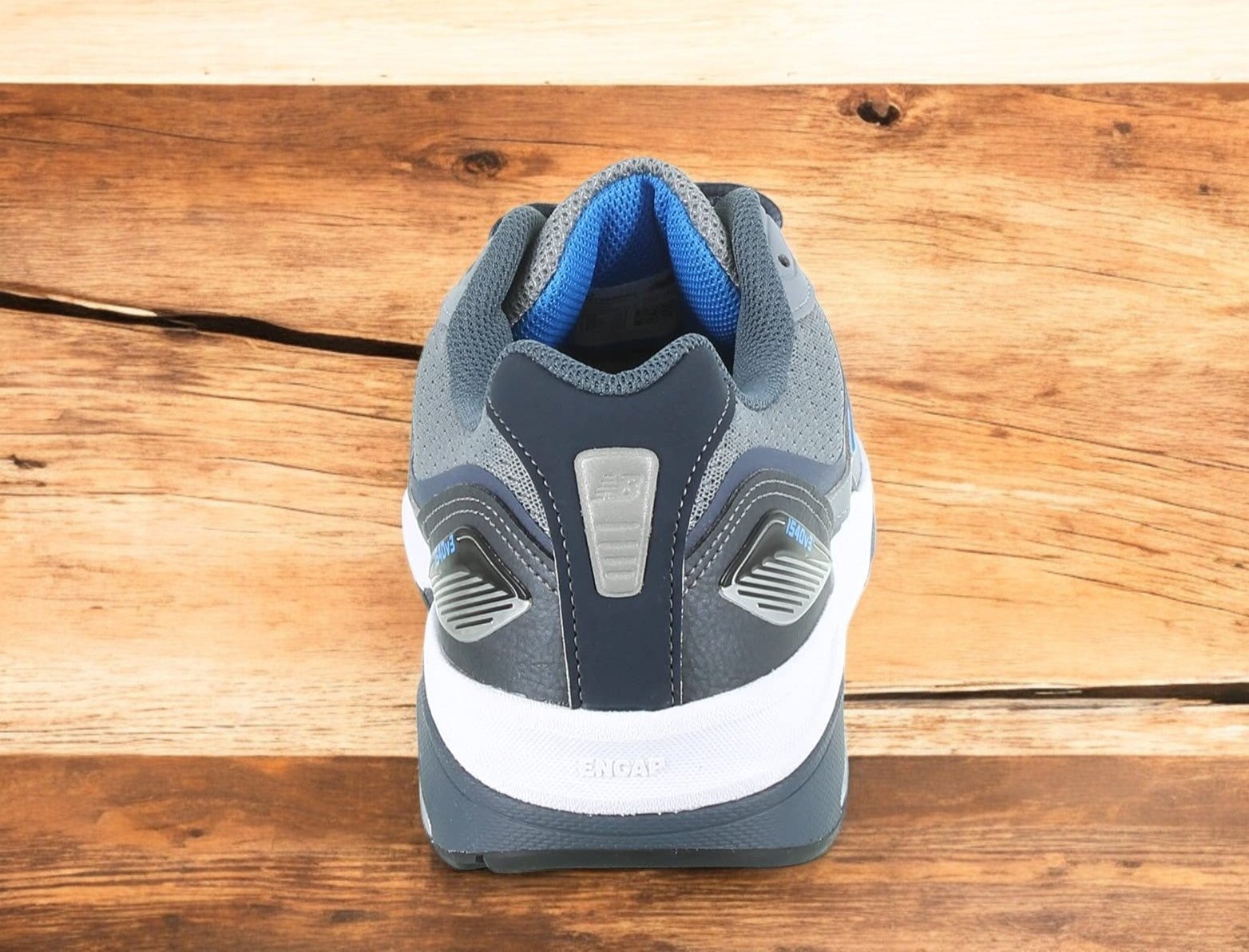 [M1540MB3] MENS NEW BALANCE 1540V3 (MEDIUM WIDTH)