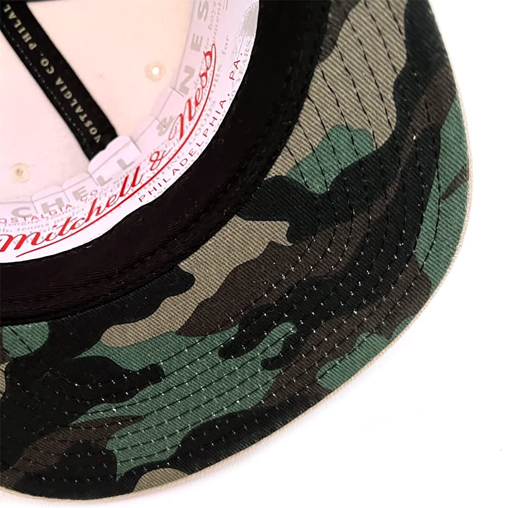 MENS MITCHELL & NESS NBA OFF WHITE SNAPBACK LAKERS - CREAM