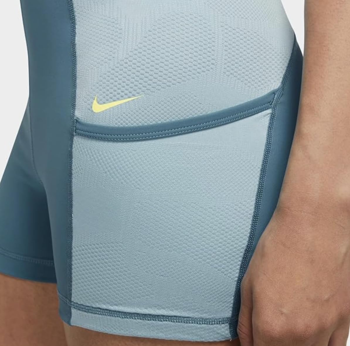 [DX0059-440] WOMENS NIKE PRO HIGH-WAISTED 3" TRAINING SHORTS WITH POCKETS