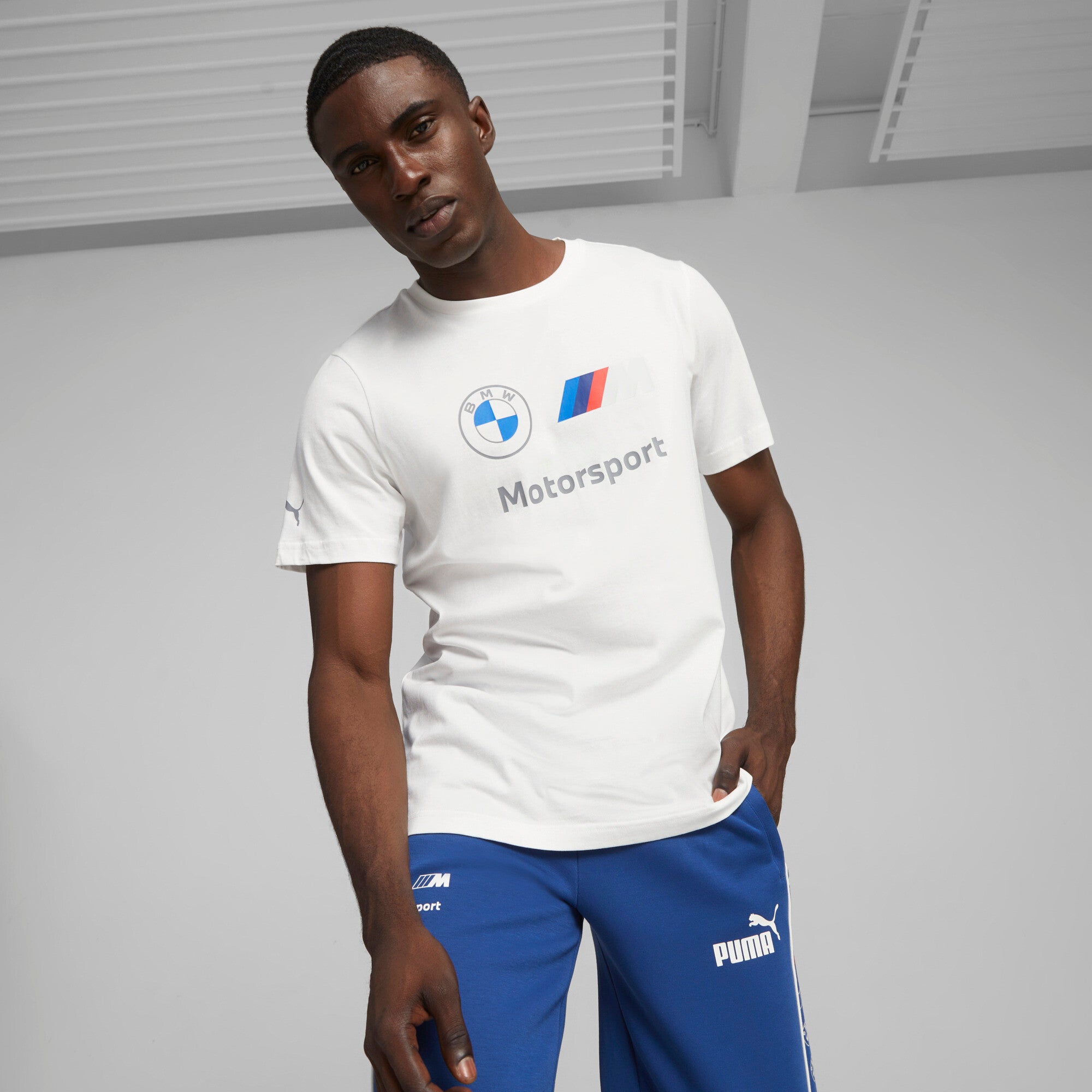 [621314-02] MENS PUMA BMW MOTORSPORTS ESSENTIALS LOGO TEE