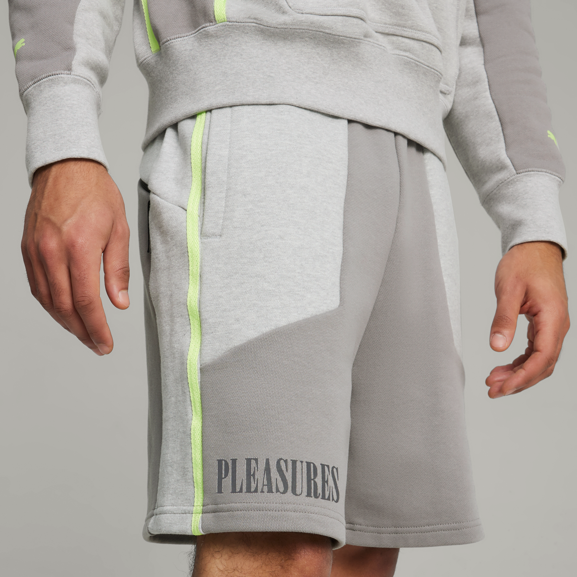 [624100-04] MENS PUMA X PLEASURES SHORTS