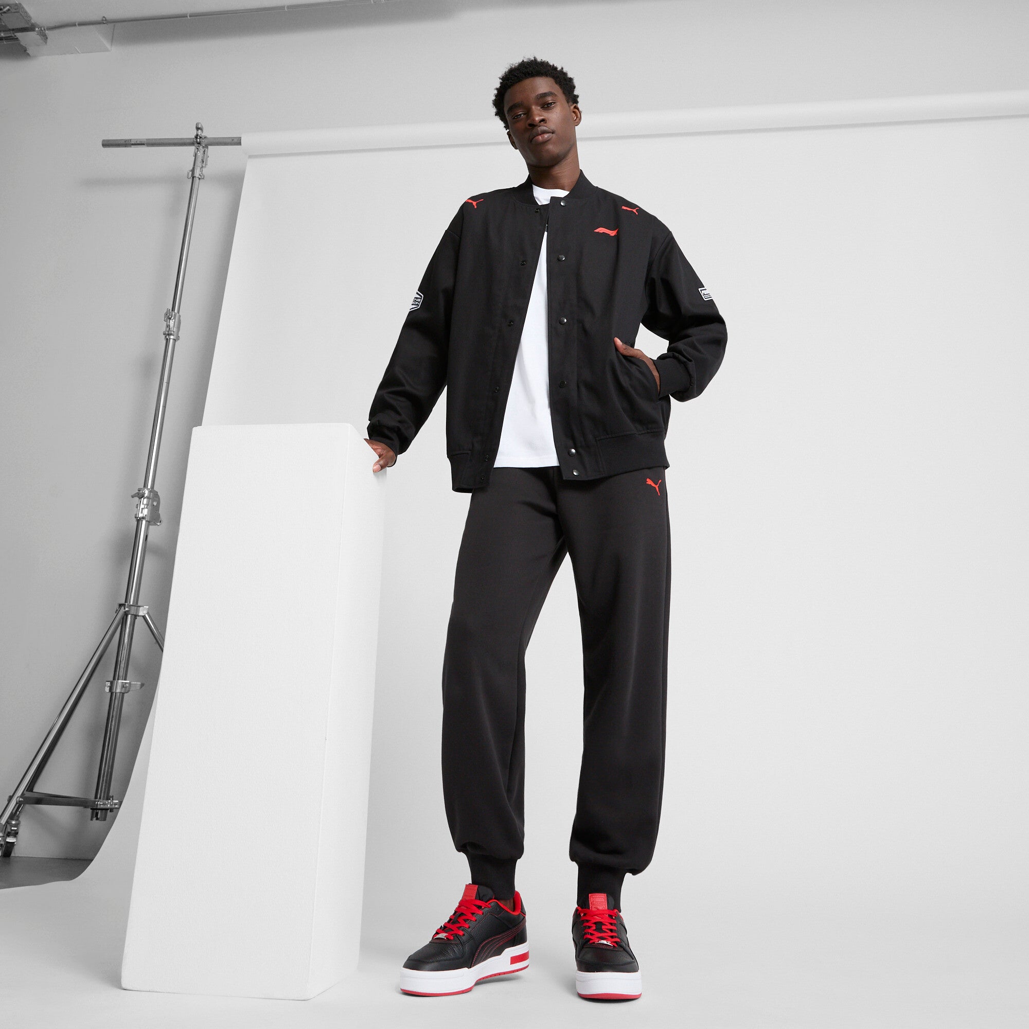 [627125-01] MENS PUMA F1 STATEMENT BOMBER JACKET