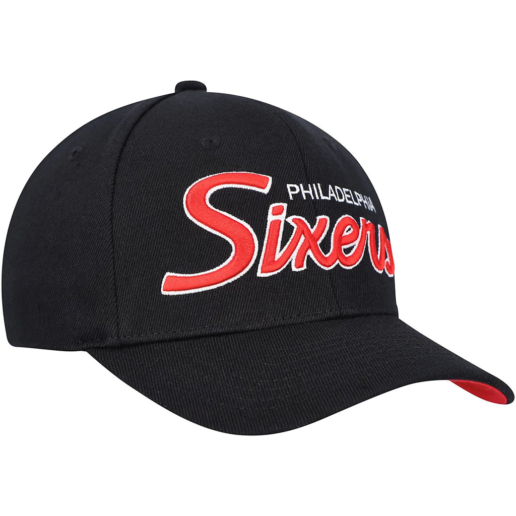 MENS MITCHELL & NESS NBA TEAM SCRIPT 2.0 STRETCH SNAPBACK 76ERS
