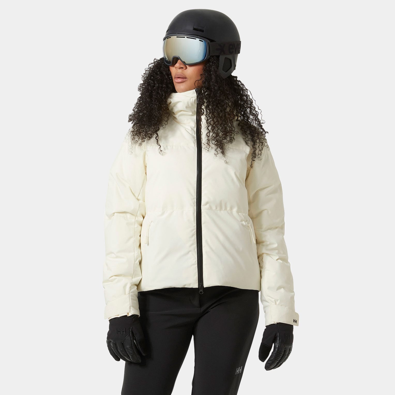 [65897-047] WOMENS HELLY HANSEN NORA SHORT PUFFY SKI JACKET